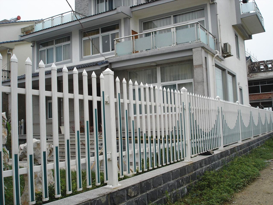 桐鄉PVC塑鋼護欄工程案例